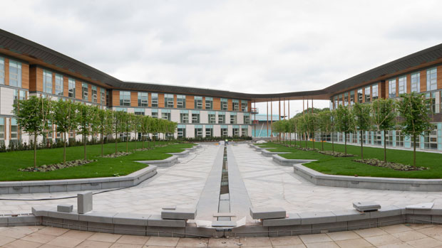 Hotel Courtyard